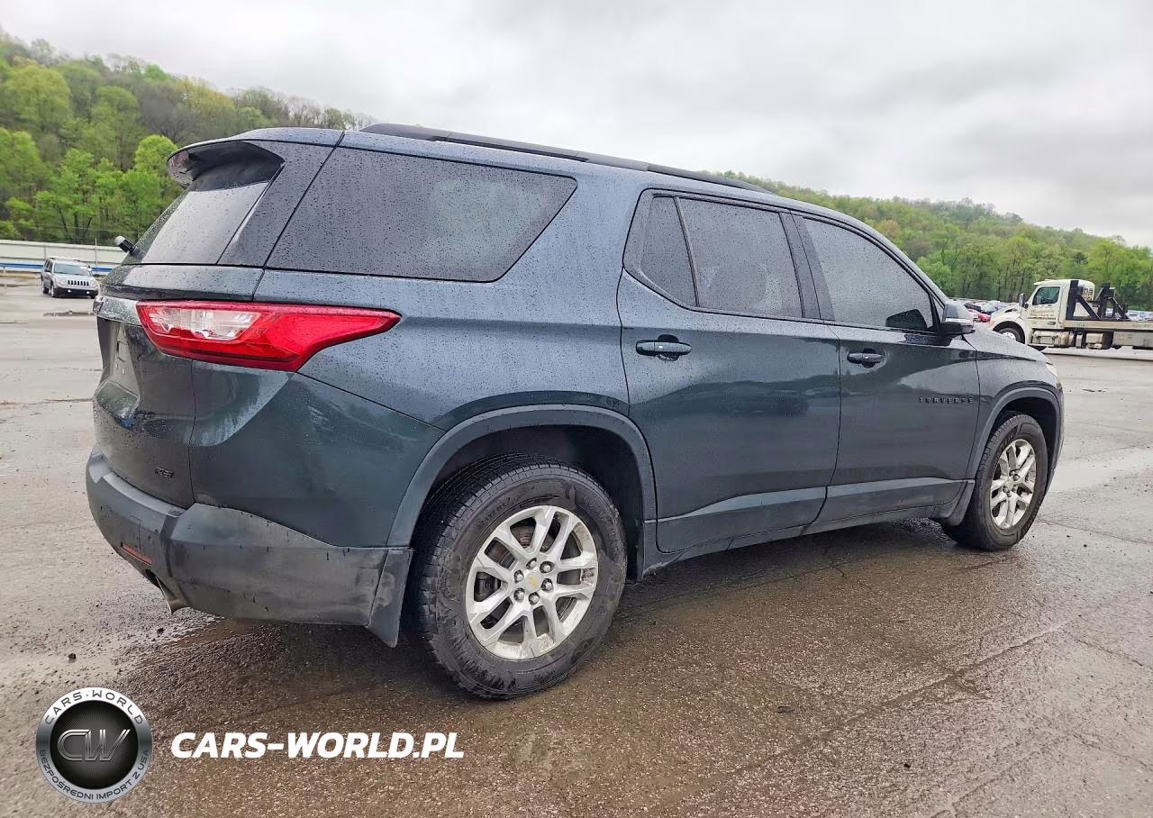 2019 Chevrolet Traverse Lt VIN:1GNEVGKW1KJ221600 - 3