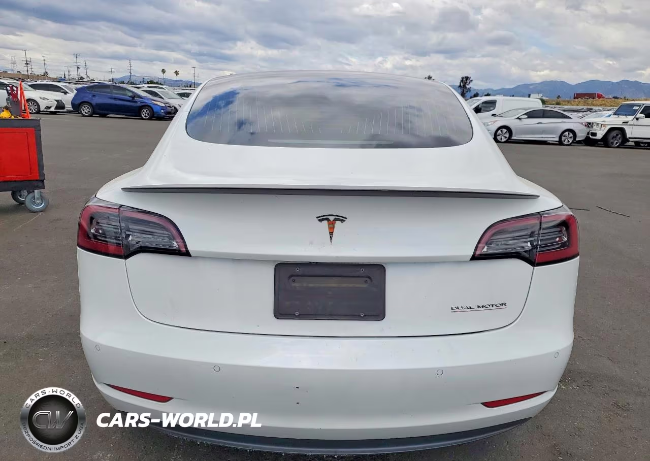 2019 Tesla Model 3 VIN:5YJ3E1EB7KF514026 - 6