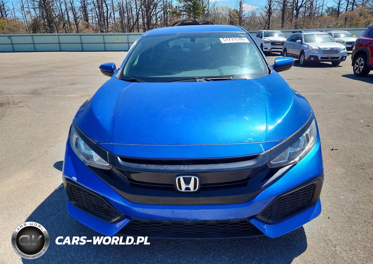 2018 Honda Civic Sport VIN:SHHFK7H25JU413505 - 5