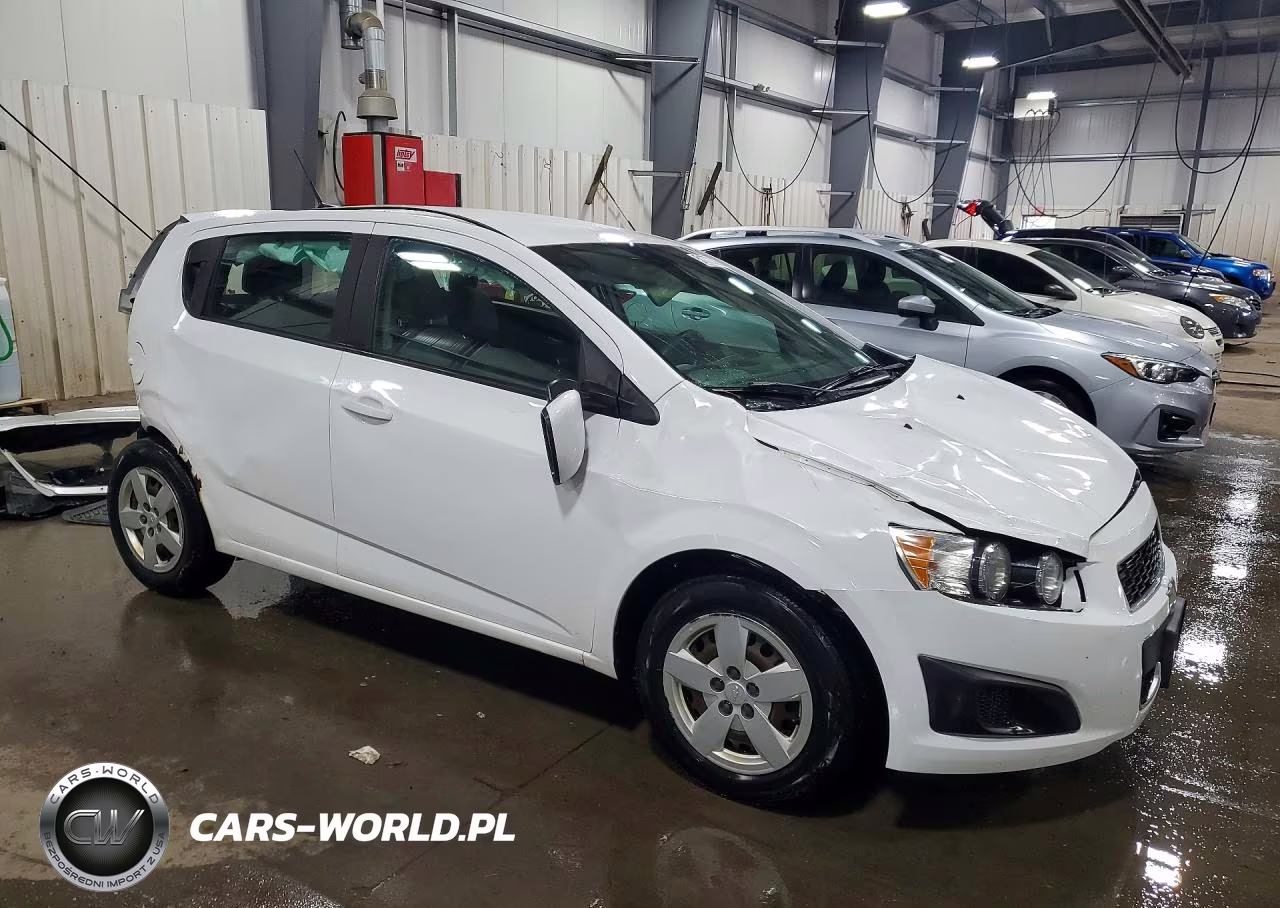 2014 Chevrolet Sonic Ls VIN:1G1JA6SH5E4172542 - 4