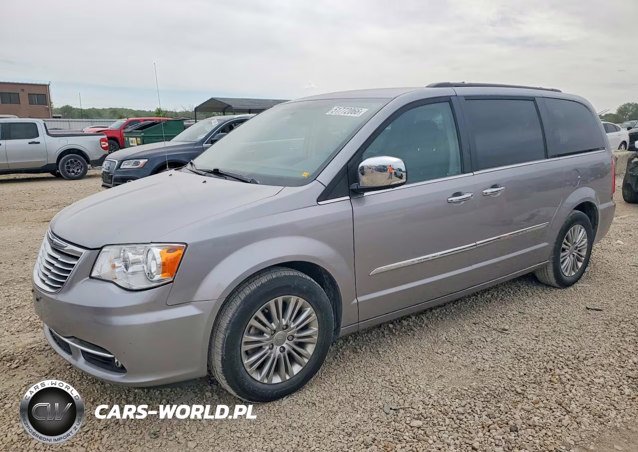 2015 Chrysler Town & Country Touring L