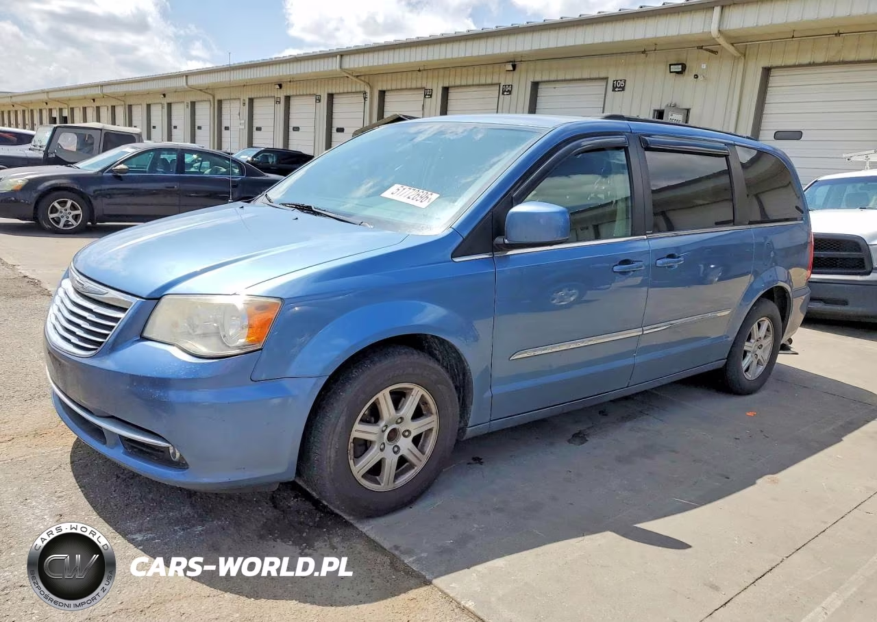 2012 Chrysler Town & Country Touring