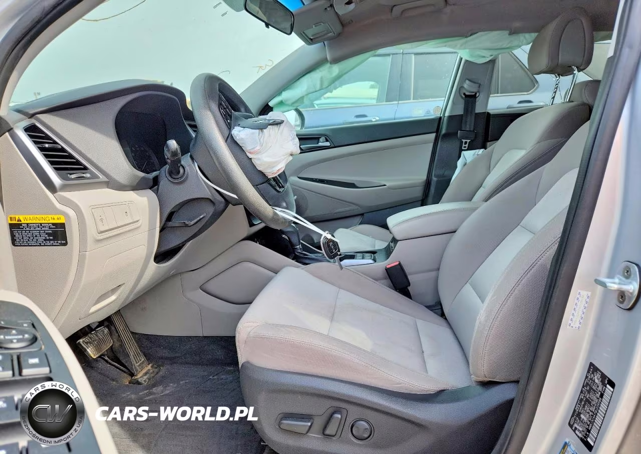2016 Hyundai Tucson Se VIN:KM8J3CA47GU209586 - 7