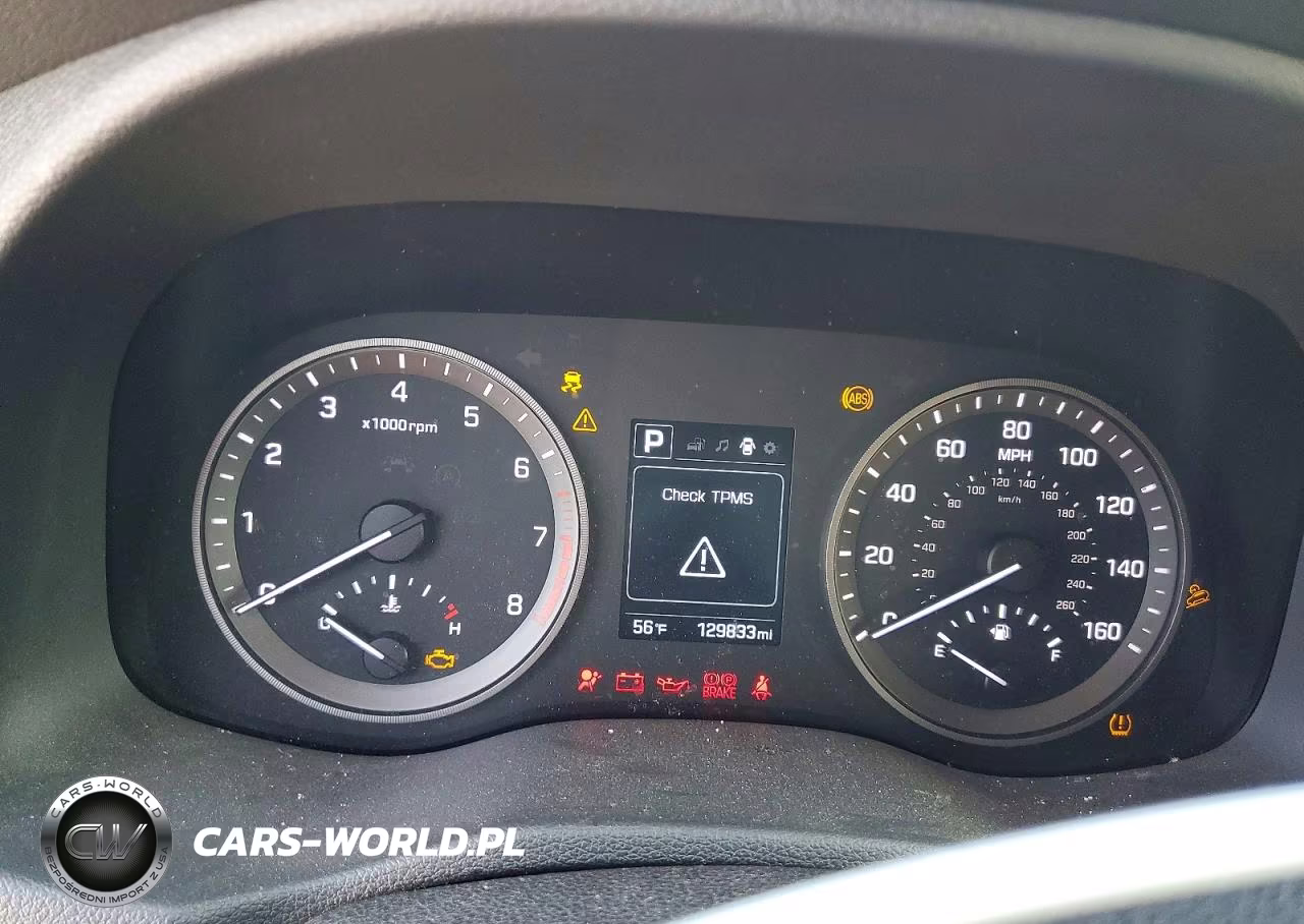 2016 Hyundai Tucson Se VIN:KM8J3CA47GU209586 - 9