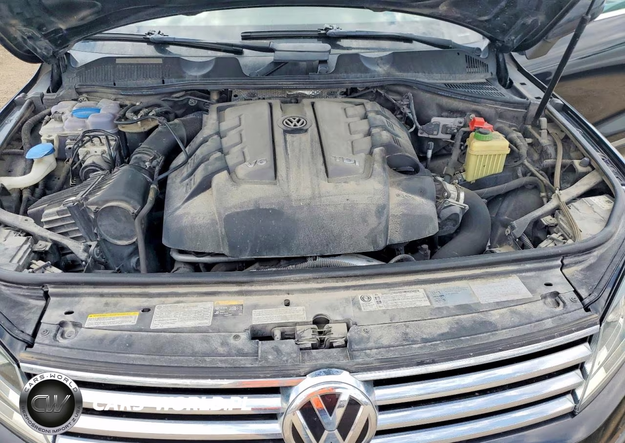2016 Volkswagen Touareg VIN:WVGEP9BP6GD006870 - 7