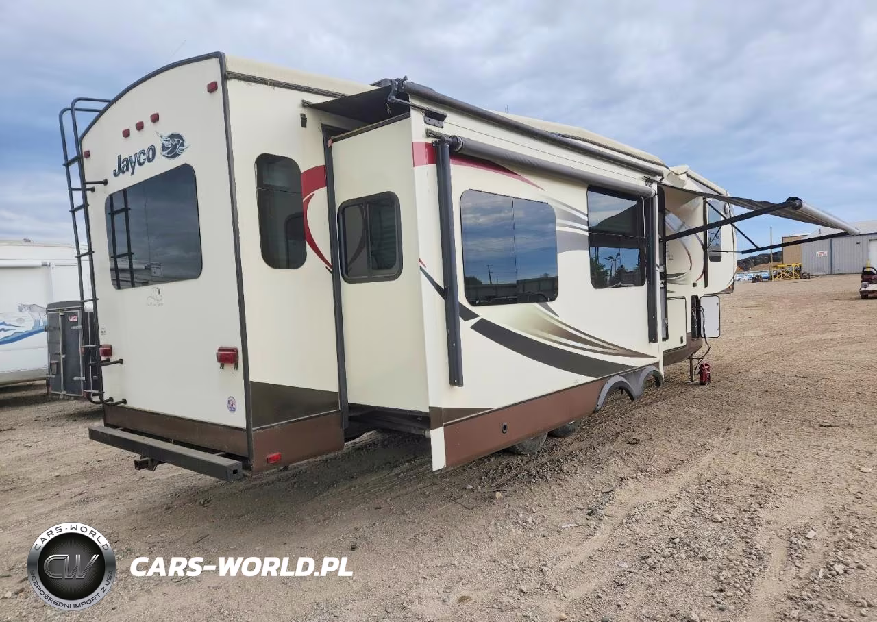 2015 Jayco Eagle Camper VIN:1UJCJ0BU8F1LG0125 - 4
