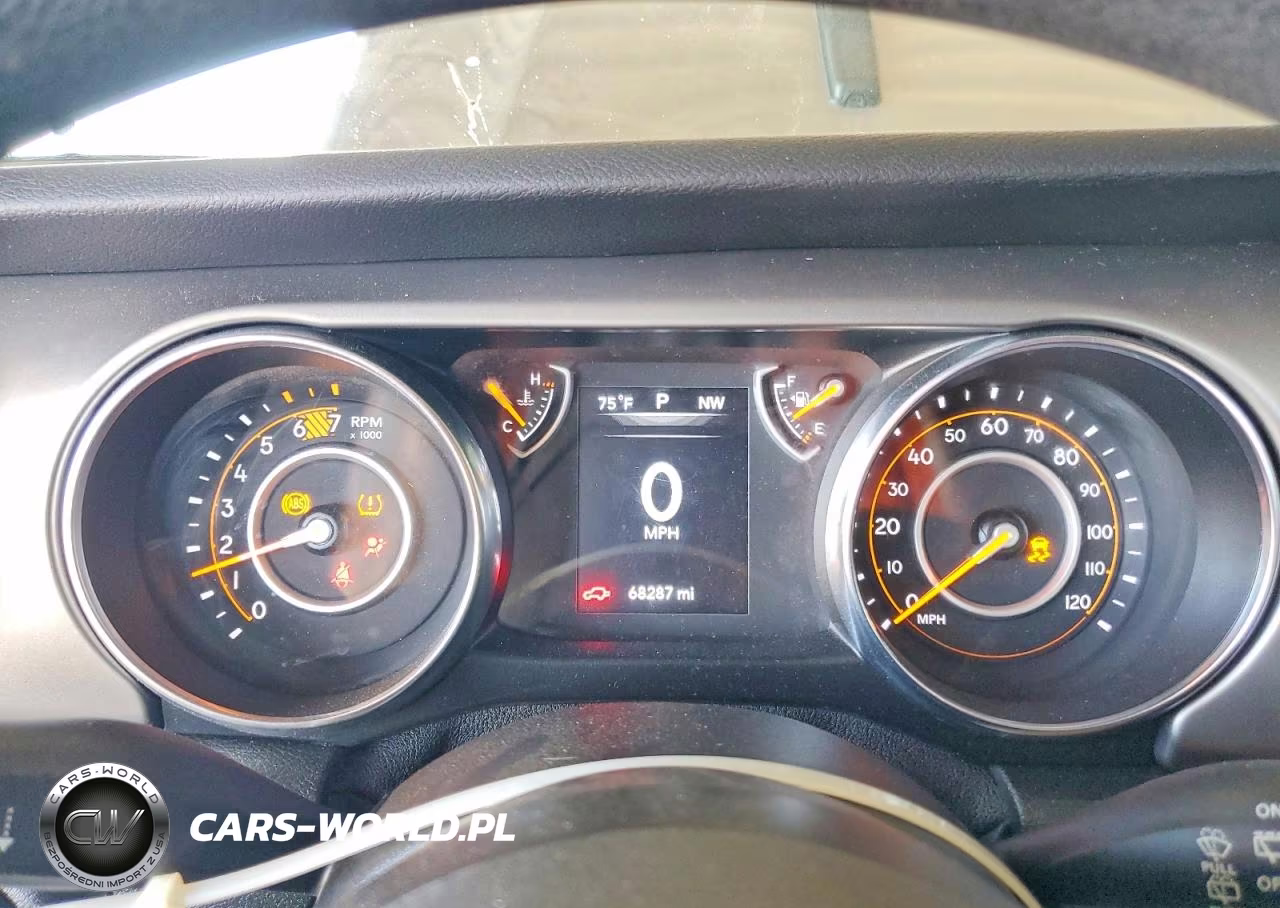 2018 Jeep Wrangler Unlimited Sport VIN:1C4HJXDN7JW237789 - 9