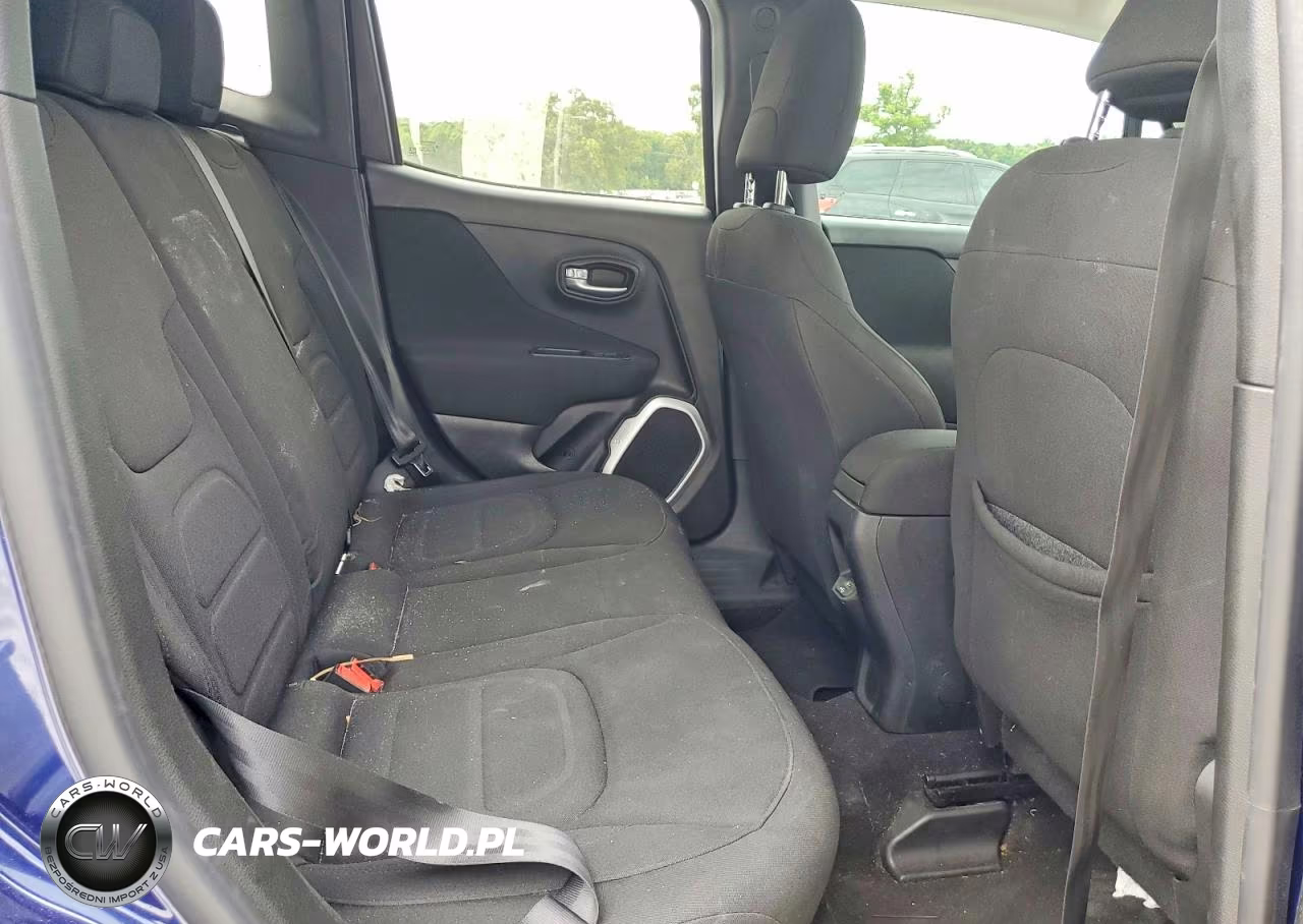2018 Jeep Renegade Latitude VIN:ZACCJABB2JPJ35827 - 11