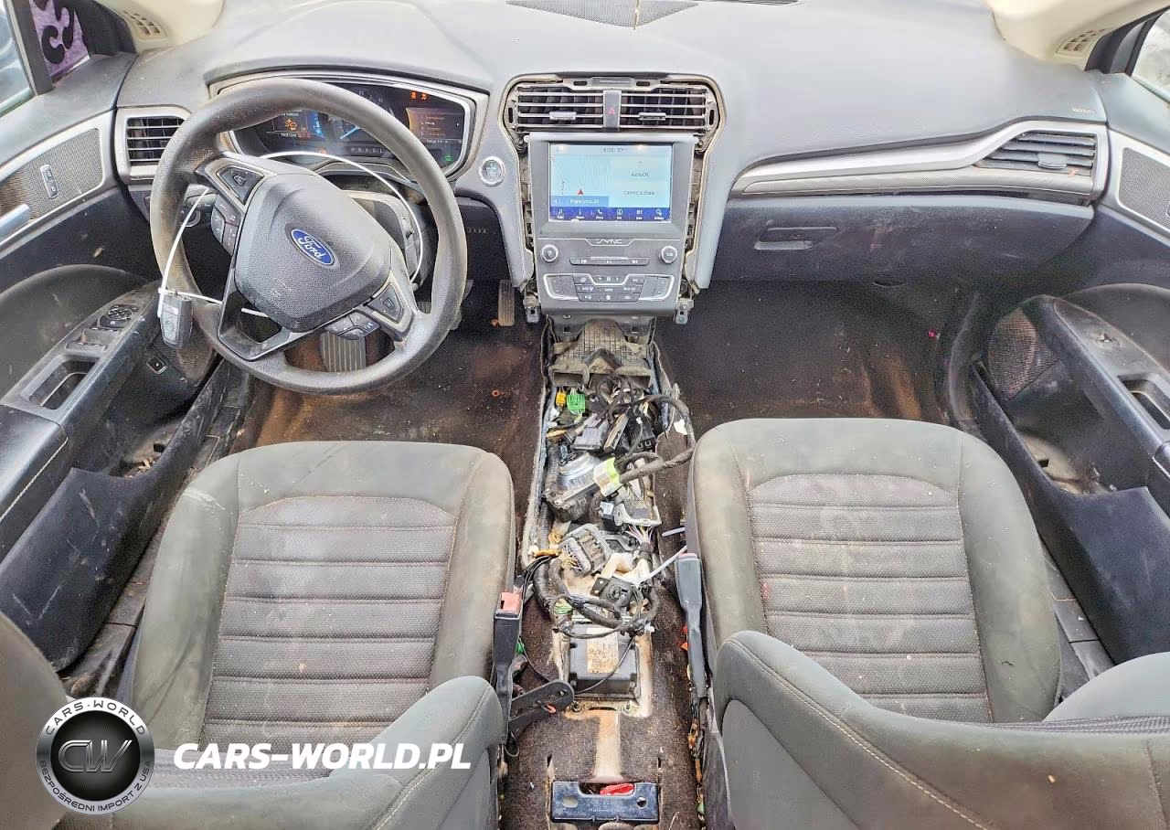 2020 Ford Fusion Se VIN:3FA6P0LU5LR266497 - 8