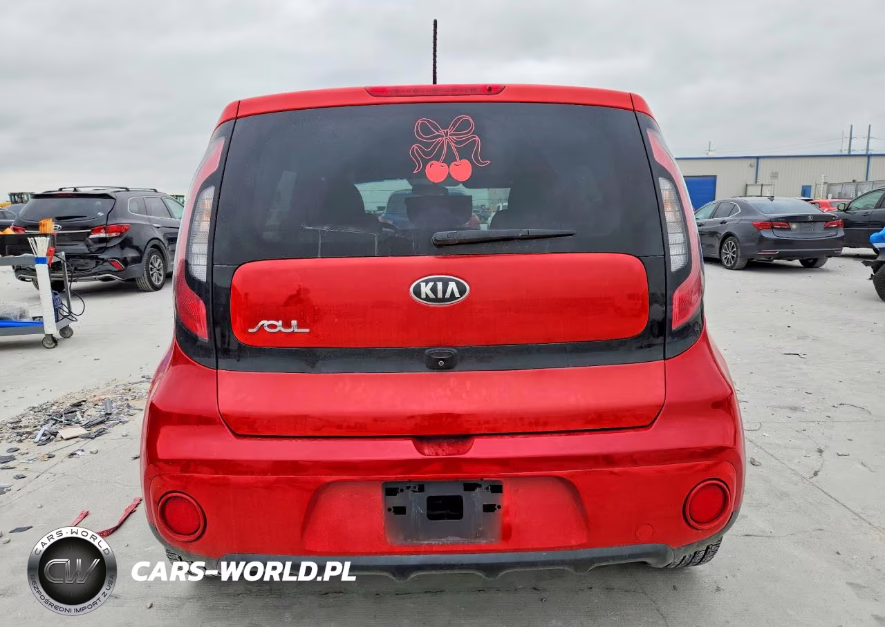 2017 Kia Soul + VIN:KNDJP3A50H7466185 - 6