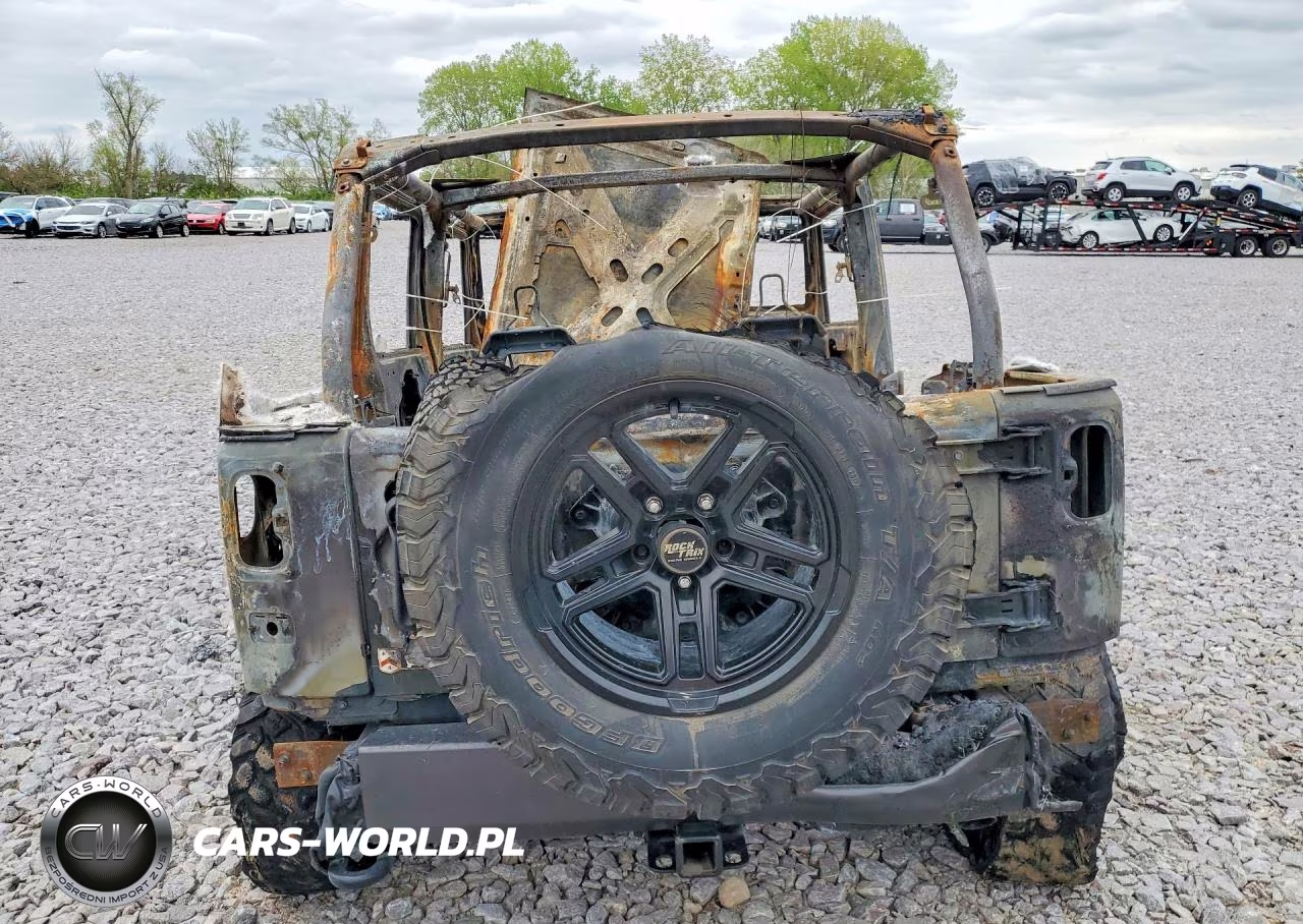 2017 Jeep Wrangler Unlimited Sport VIN:1C4BJWDG3HL689039 - 6