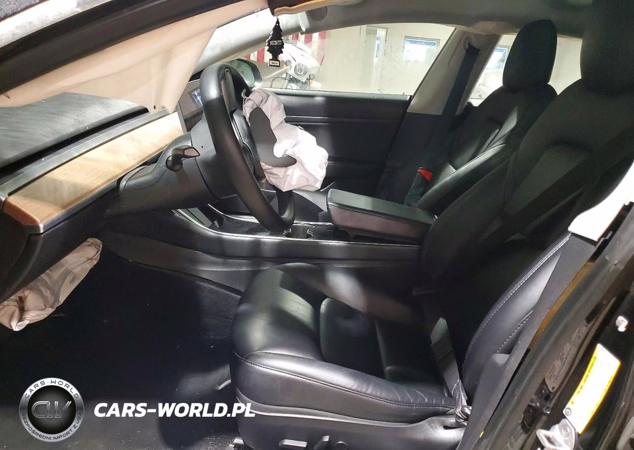2020 Tesla Model 3 VIN:5YJ3E1EA8LF785542 - 7