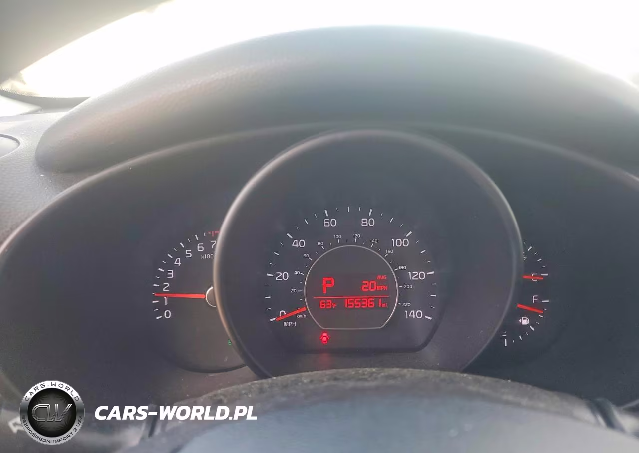 2016 Kia Soul + VIN:KNDJP3A58G7857552 - 9