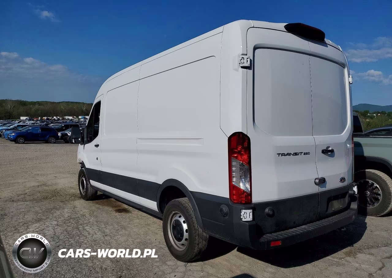 2023 Ford Transit 250 Delivery Van VIN:1FTBR1C81PKC12300 - 2