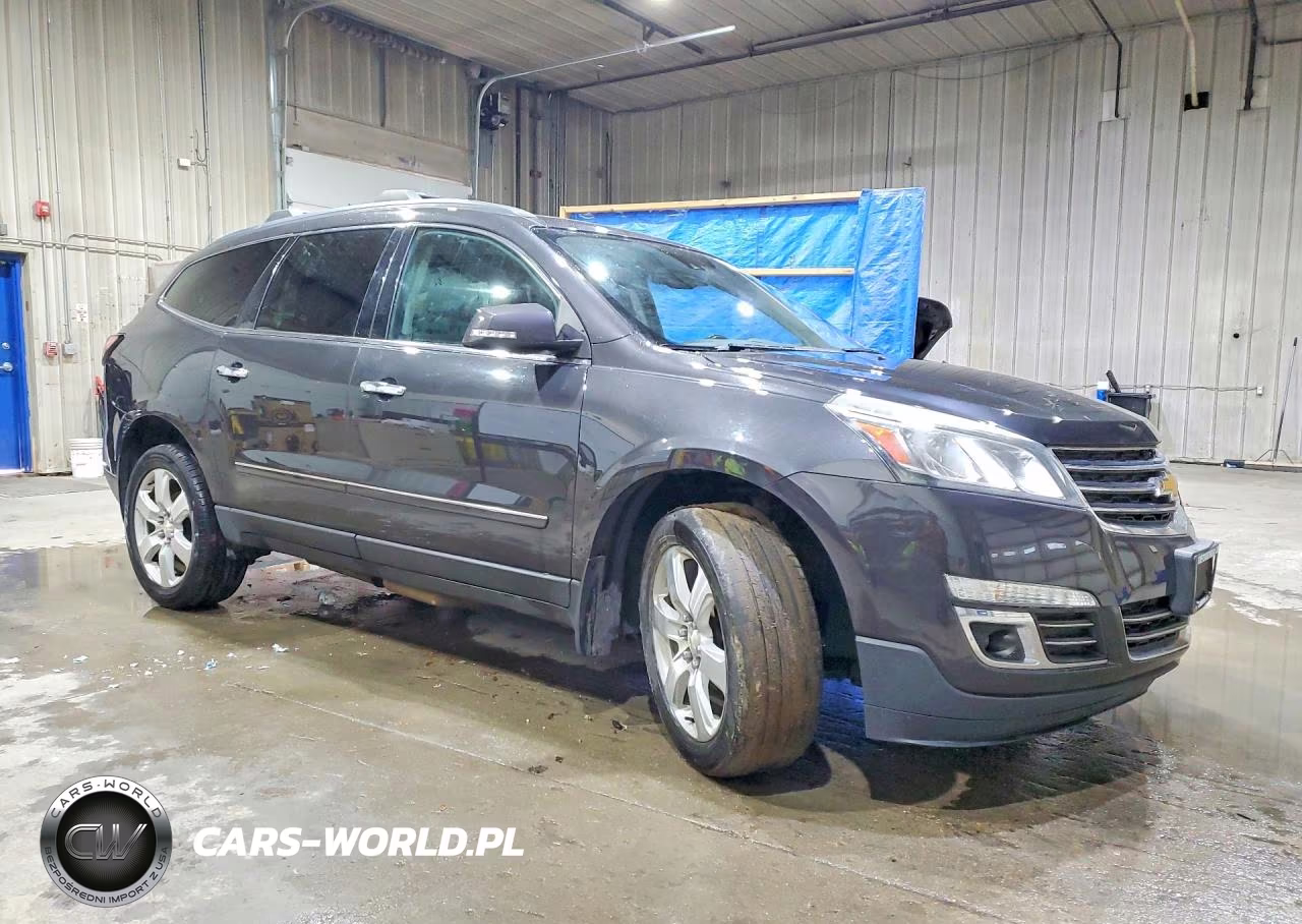 2017 Chevrolet Traverse Premier VIN:1GNKVJKD4HJ117559 - 4