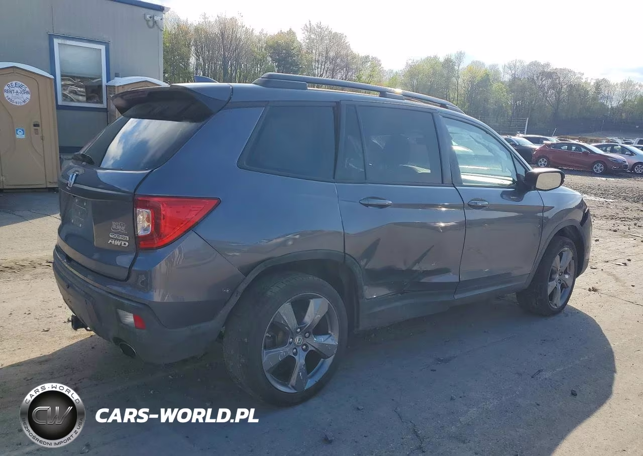 2019 Honda Passport Touring VIN:5FNYF8H98KB030841 - 3
