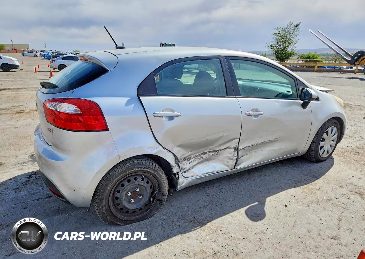 2015 Kia Rio Lx VIN:KNADM5A38F6518162 - 3