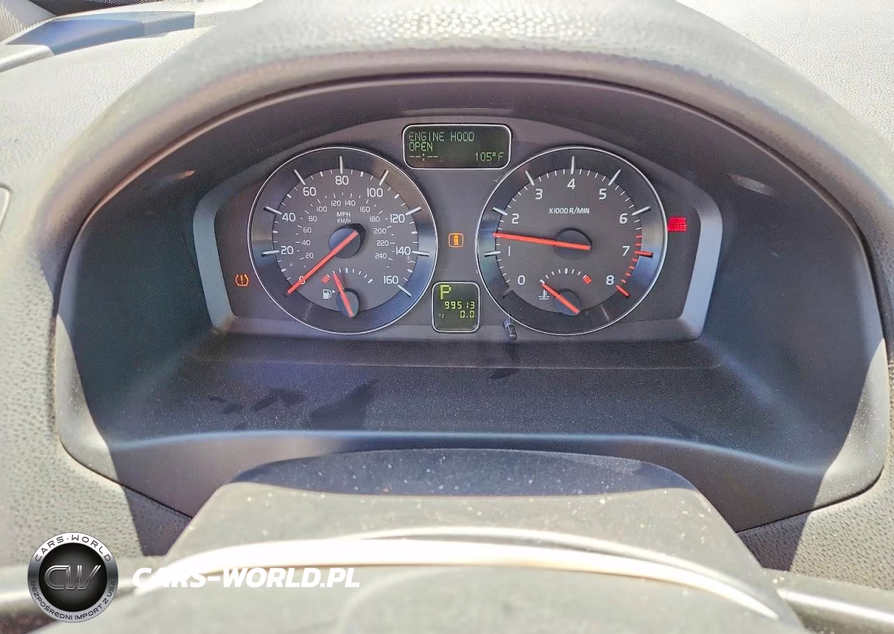 2010 Volvo C70 VIN:YV1672MC5AJ091987 - 9