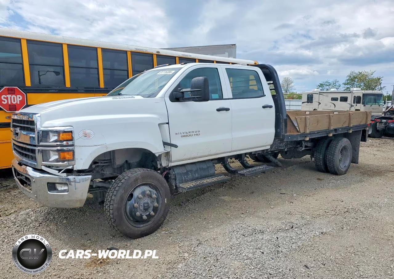 2022 Chevrolet Silverado Medium Duty