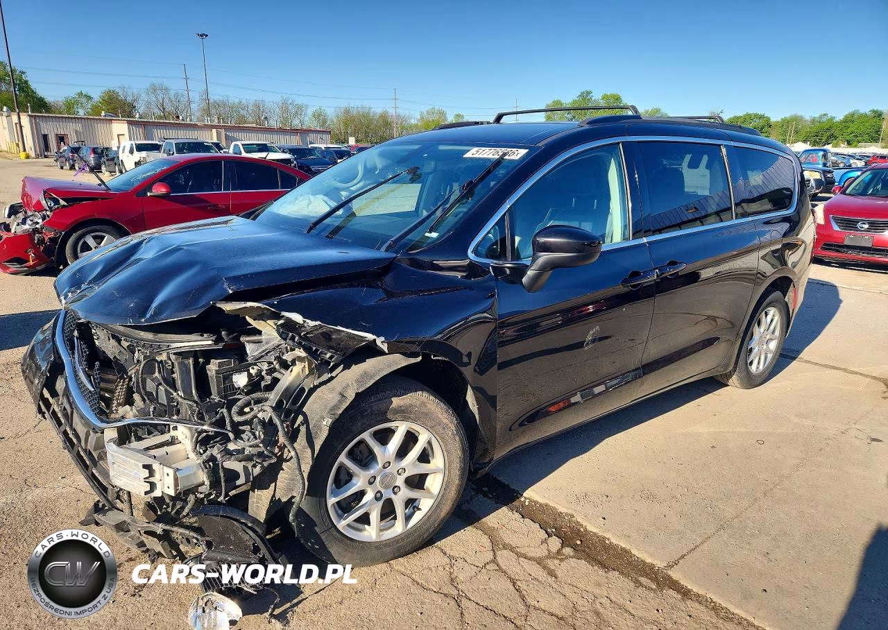 2020 Chrysler Voyager Lxi