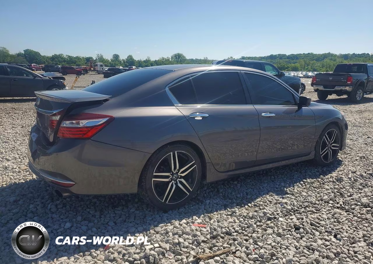2017 Honda Accord Sport VIN:1HGCR2F59HA012804 - 3
