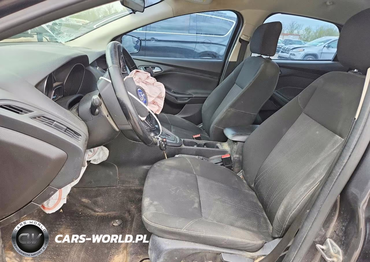 2017 Ford Focus Se VIN:1FADP3FE0HL314345 - 7
