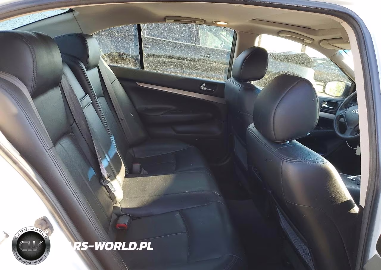 2015 Infiniti Q40 Base VIN:JN1CV6AR8FM650701 - 10