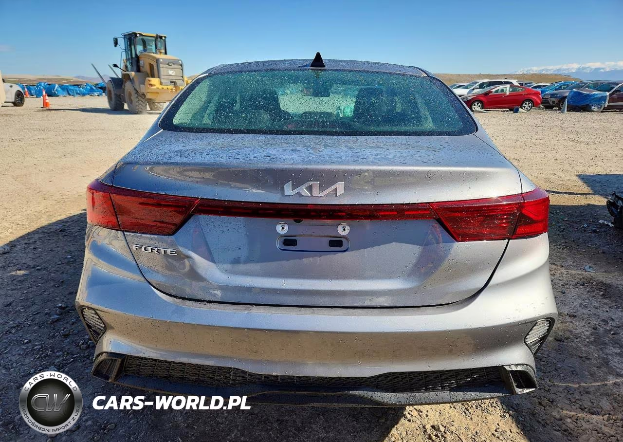 2024 Kia Forte Lxs VIN:3KPF24AD1RE789163 - 6