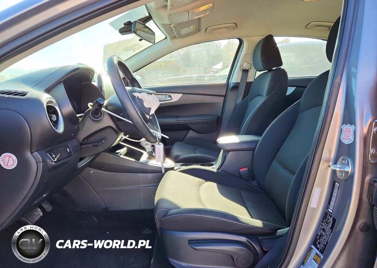 2024 Kia Forte Lxs VIN:3KPF24AD1RE789163 - 7