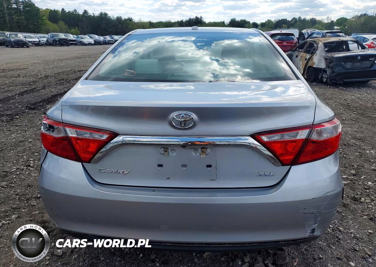 2015 Toyota Camry Xle VIN:4T1BF1FK7FU878494 - 6