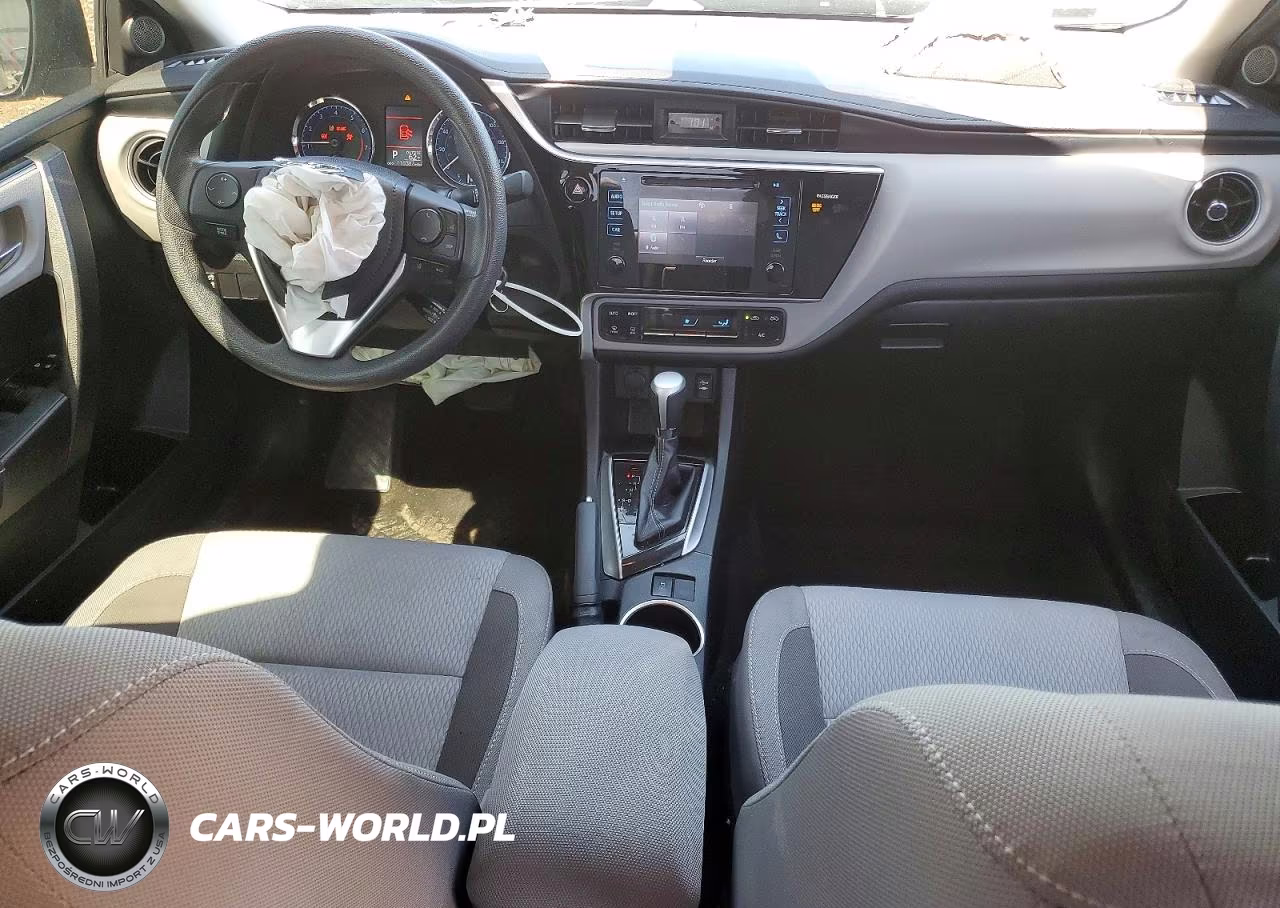 2017 Toyota Corolla Le VIN:2T1BURHE3HC850319 - 8