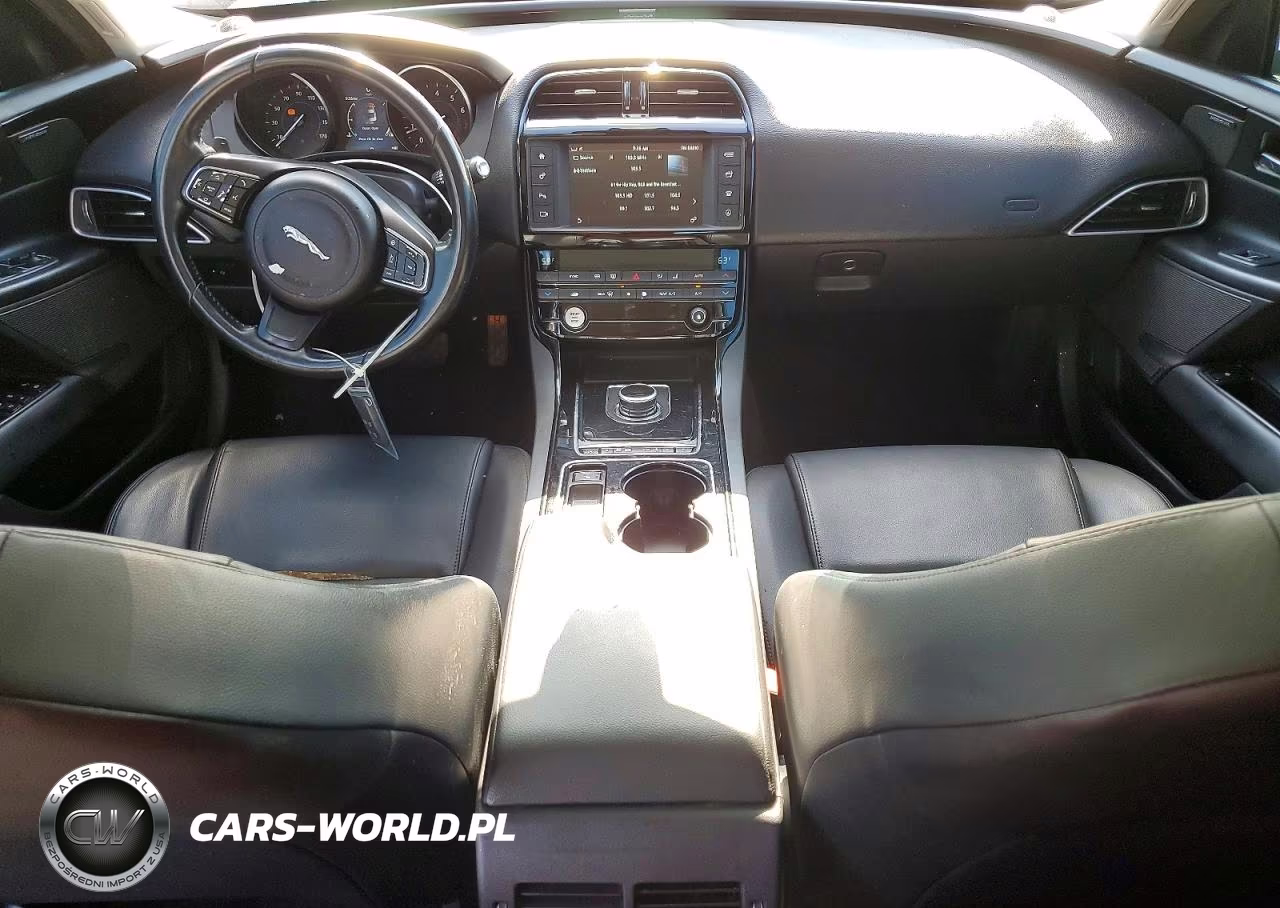 2017 Jaguar Xe Premium VIN:SAJAD4BG8HA969112 - 8