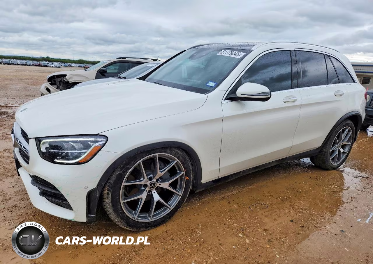 2021 Mercedes-Benz Glc 300