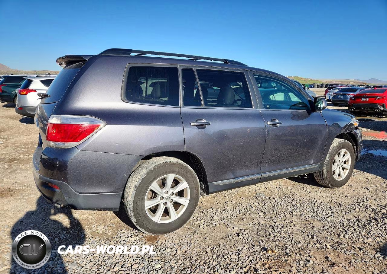 2013 Toyota Highlander Se VIN:5TDBK3EH4DS258527 - 3
