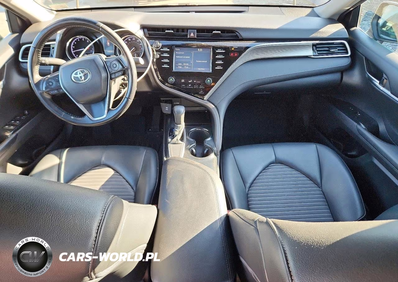 2018 Toyota Camry Se VIN:4T1B11HK2JU657082 - 8