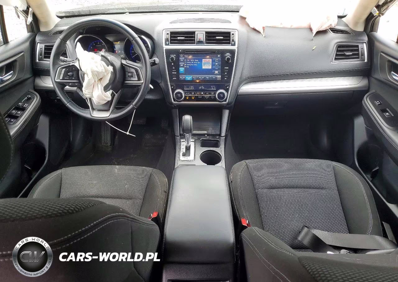 2018 Subaru Outback 2.5I Premium VIN:4S4BSACC9J3321951 - 8