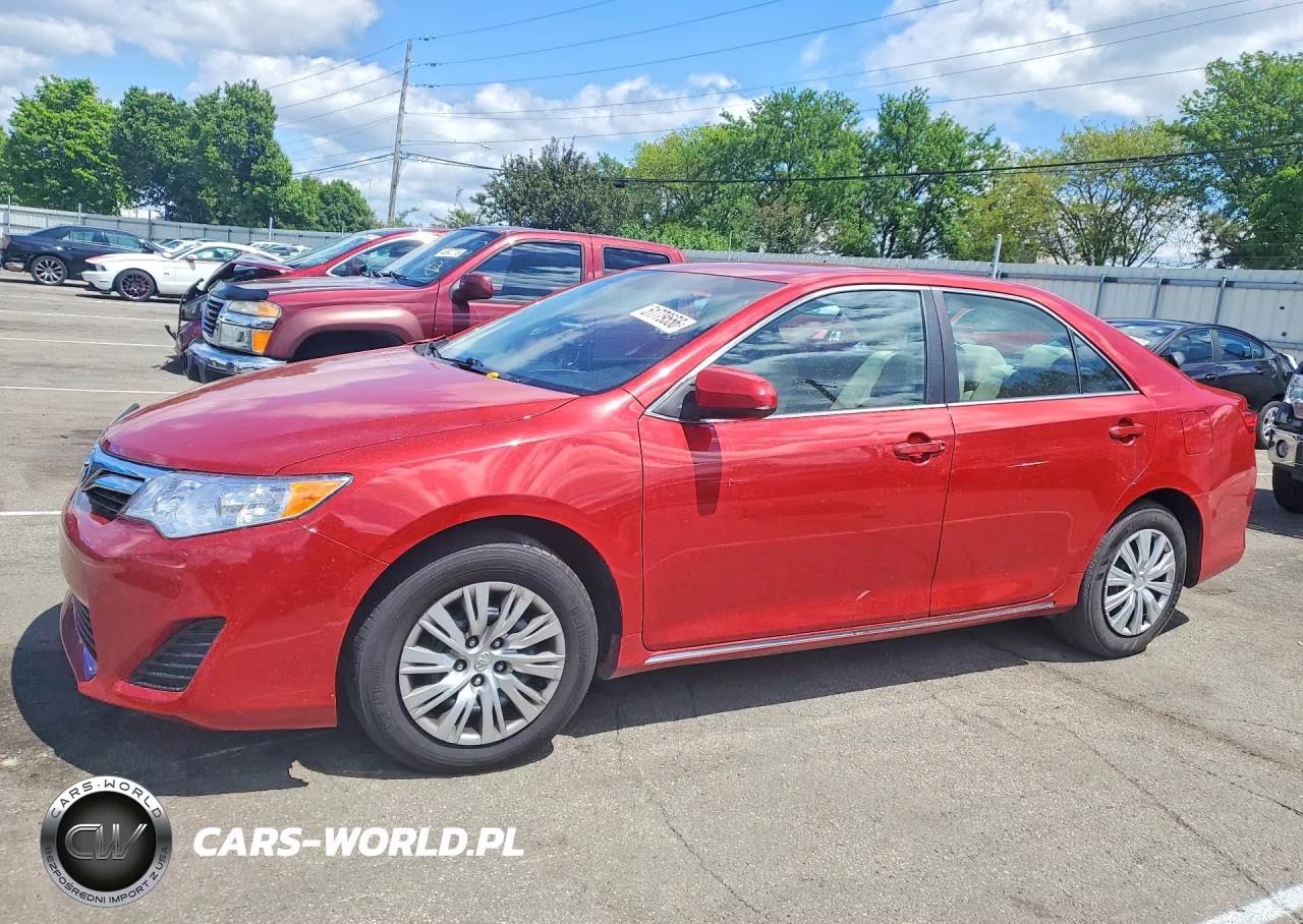 2013 Toyota Camry Le