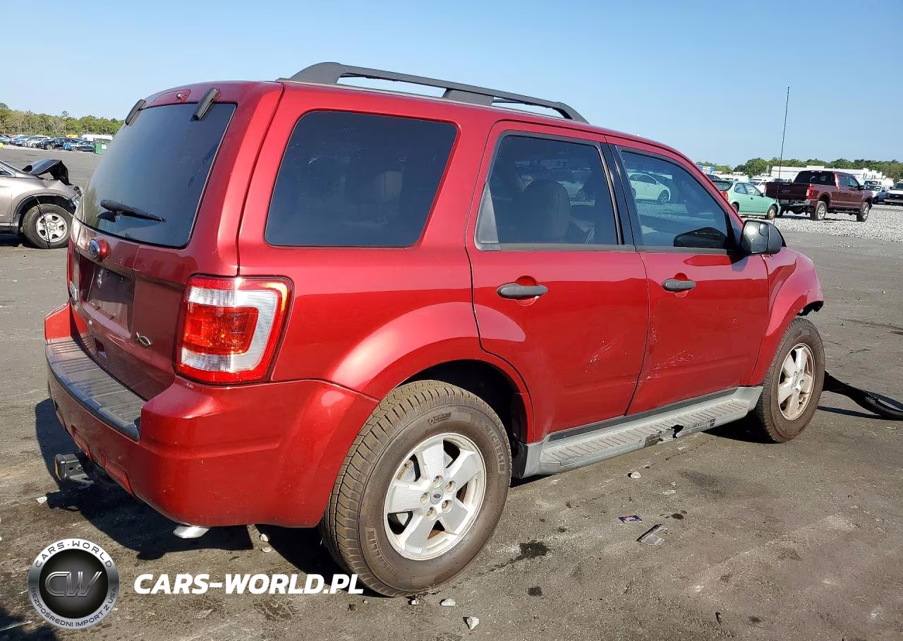 2012 Ford Escape Xlt VIN:1FMCU0D75CKB62591 - 3