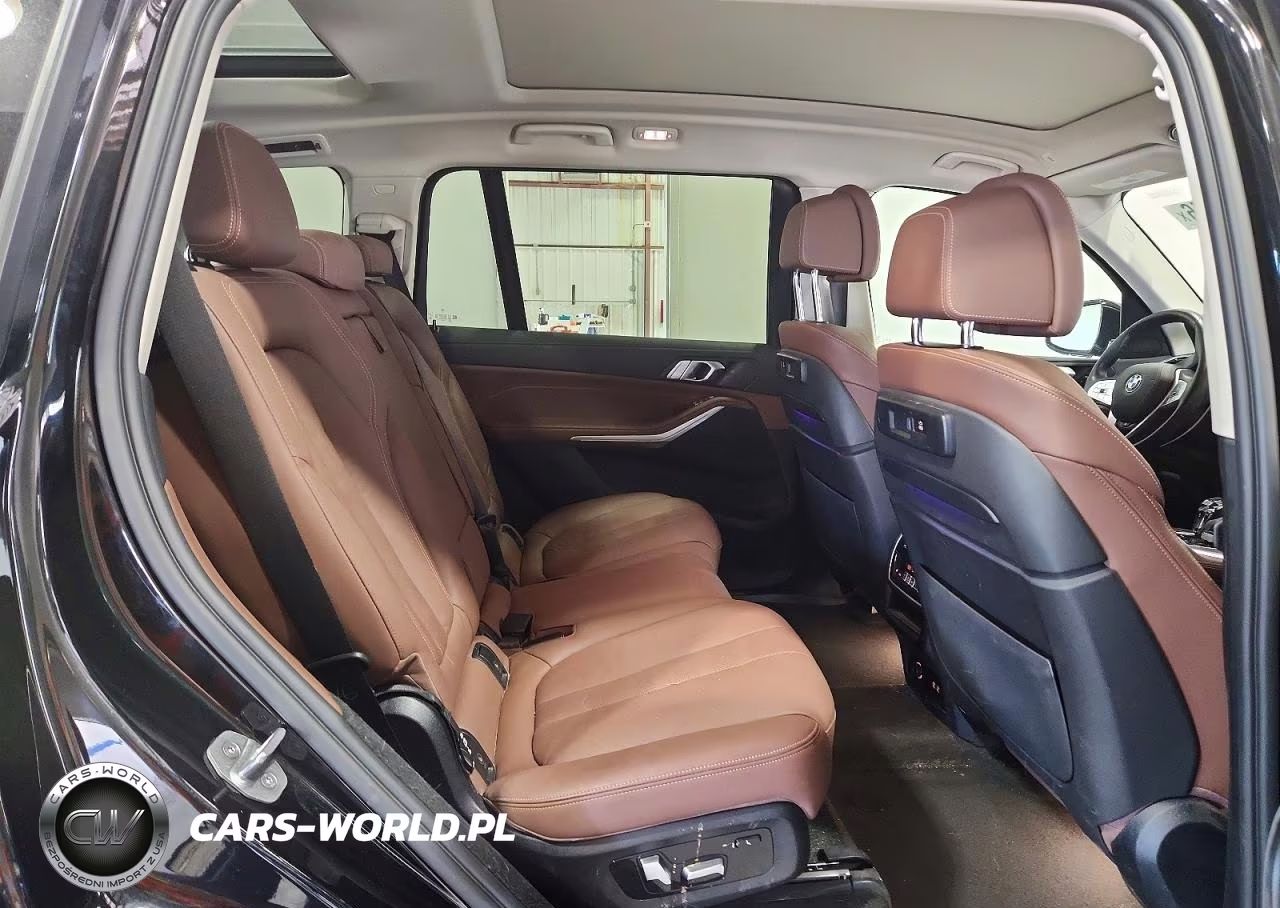 2022 BMW X7 xDrive40I VIN:5UXCW2C03N9M42789 - 11