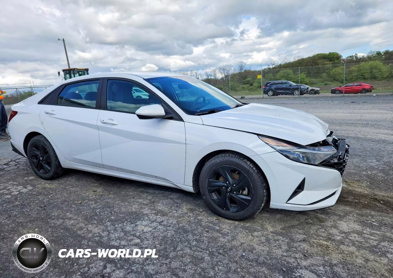 2023 Hyundai Elantra Blue VIN:KMHLM4AJ7PU042972 - 4
