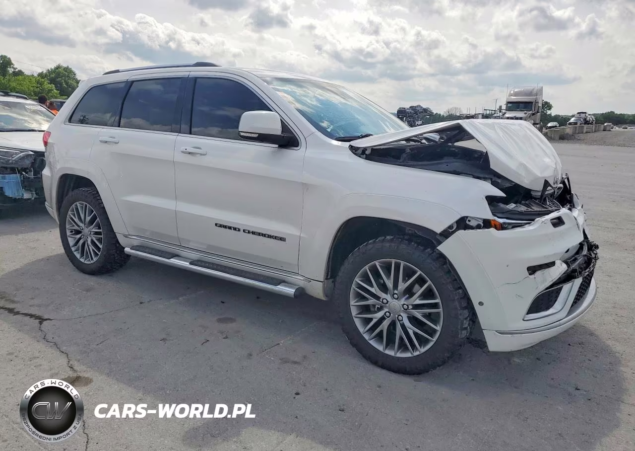 2018 Jeep Grand Cherokee Summit VIN:1C4RJFJG3JC245409 - 4