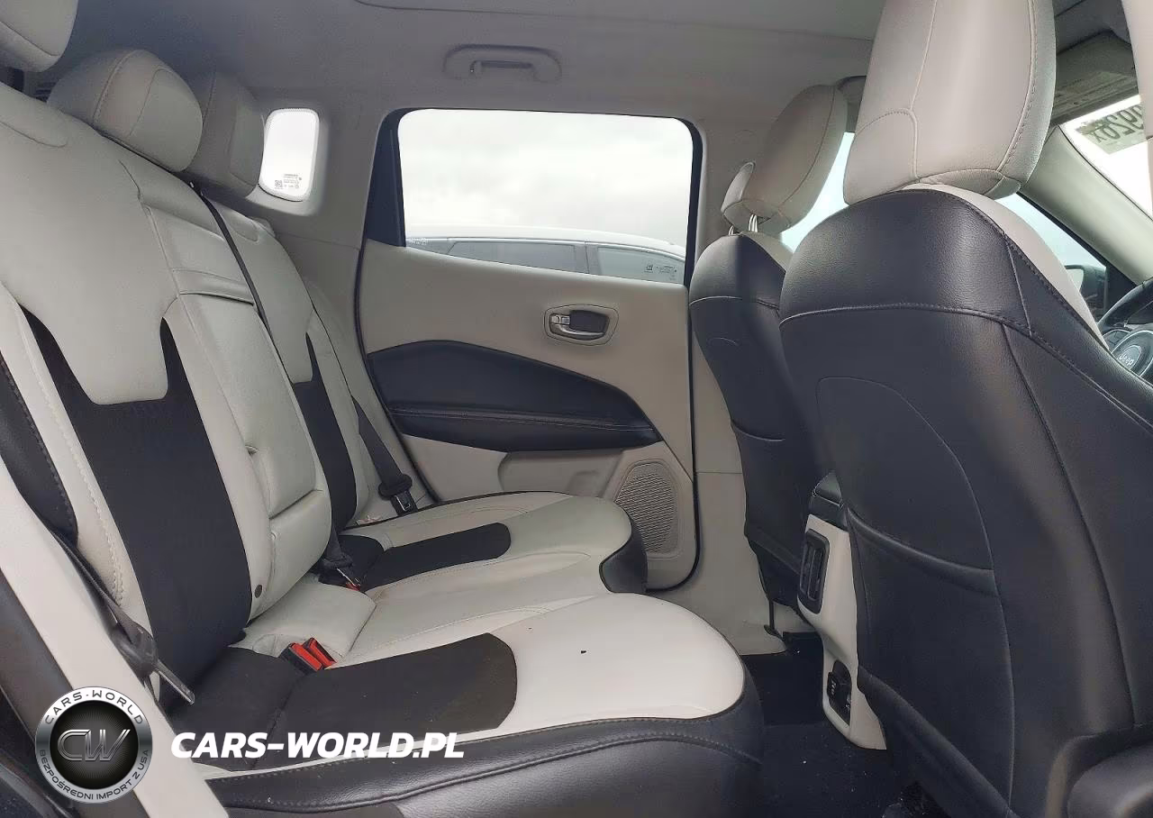 2019 Jeep Compass Latitude VIN:3C4NJCBB8KT832128 - 11