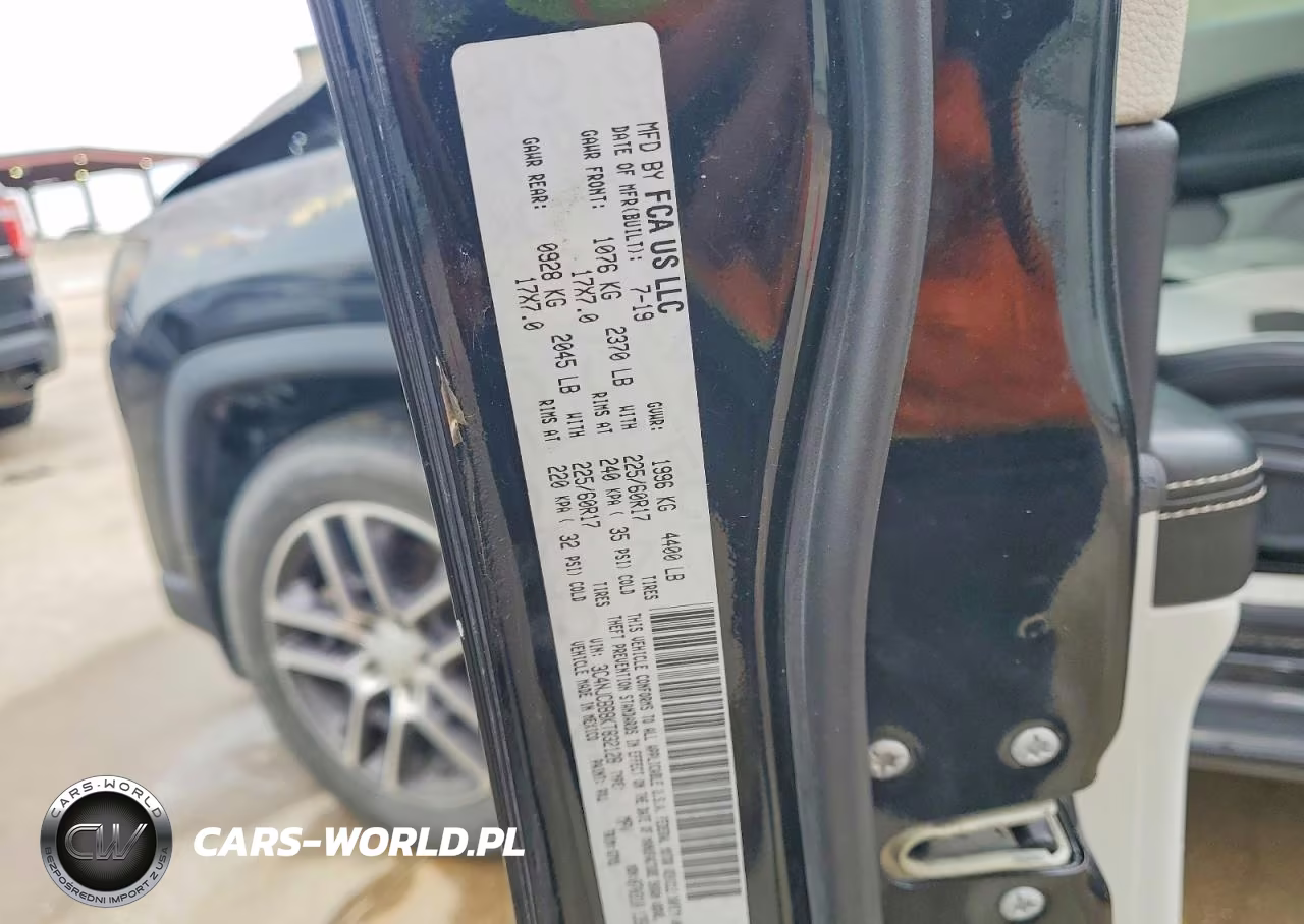2019 Jeep Compass Latitude VIN:3C4NJCBB8KT832128 - 13