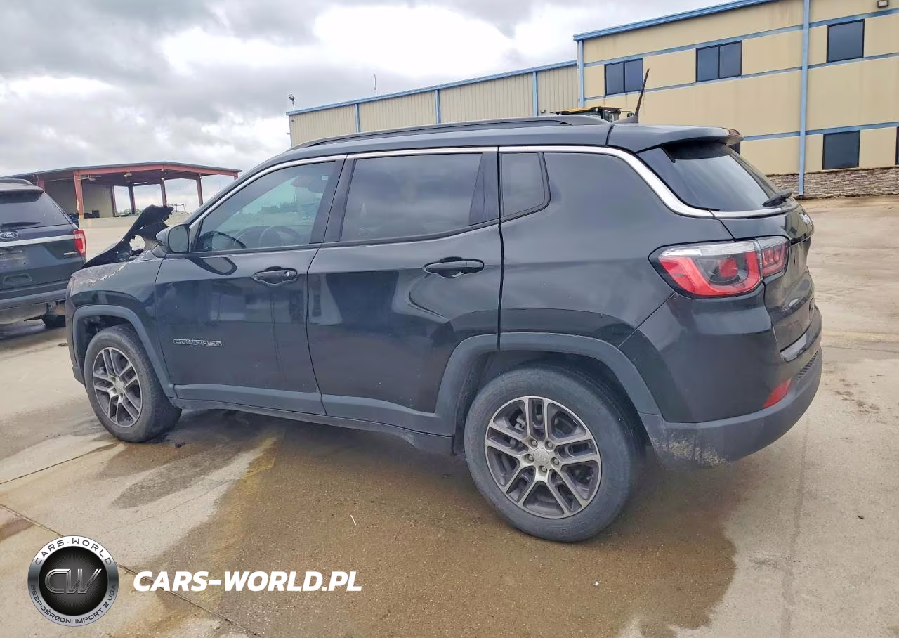 2019 Jeep Compass Latitude VIN:3C4NJCBB8KT832128 - 2
