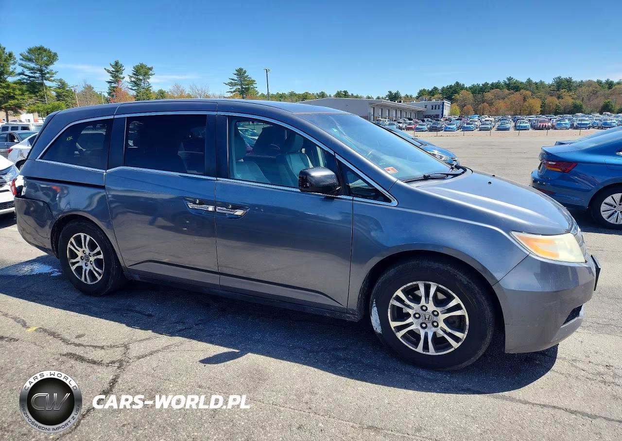 2011 Honda Odyssey Exl VIN:5FNRL5H66BB009701 - 4