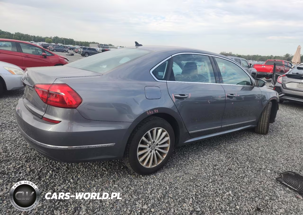 2016 Volkswagen Passat Se VIN:1VWBS7A31GC063019 - 3