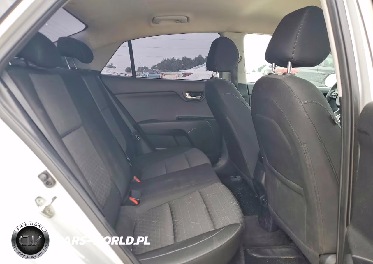 2018 Kia Rio S VIN:3KPA24ABXJE075917 - 10