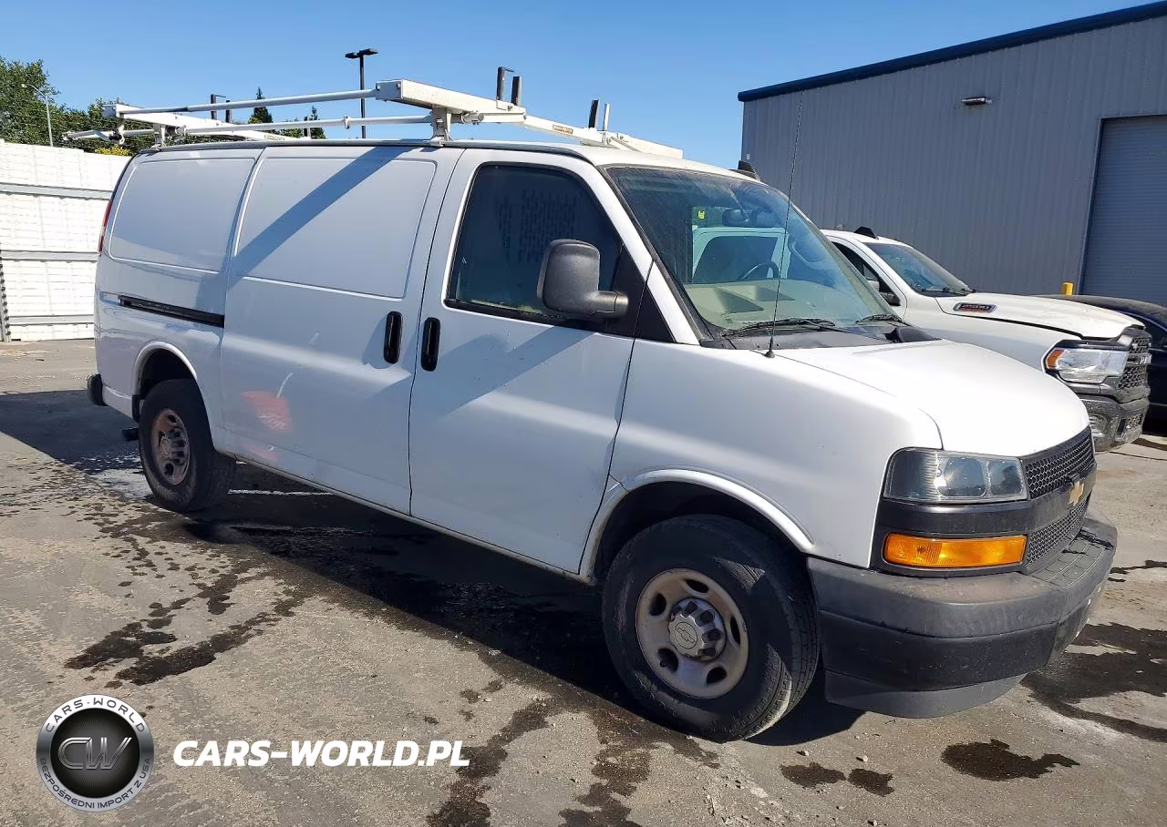 2020 Chev Express G2500 VIN:1GCWGAFP7L1185758 - 4