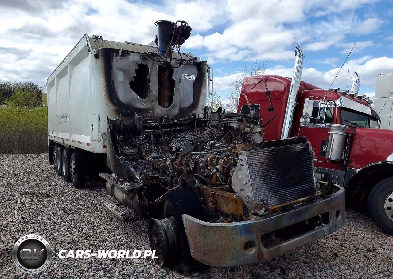 2006 Freightliner Columbia 112