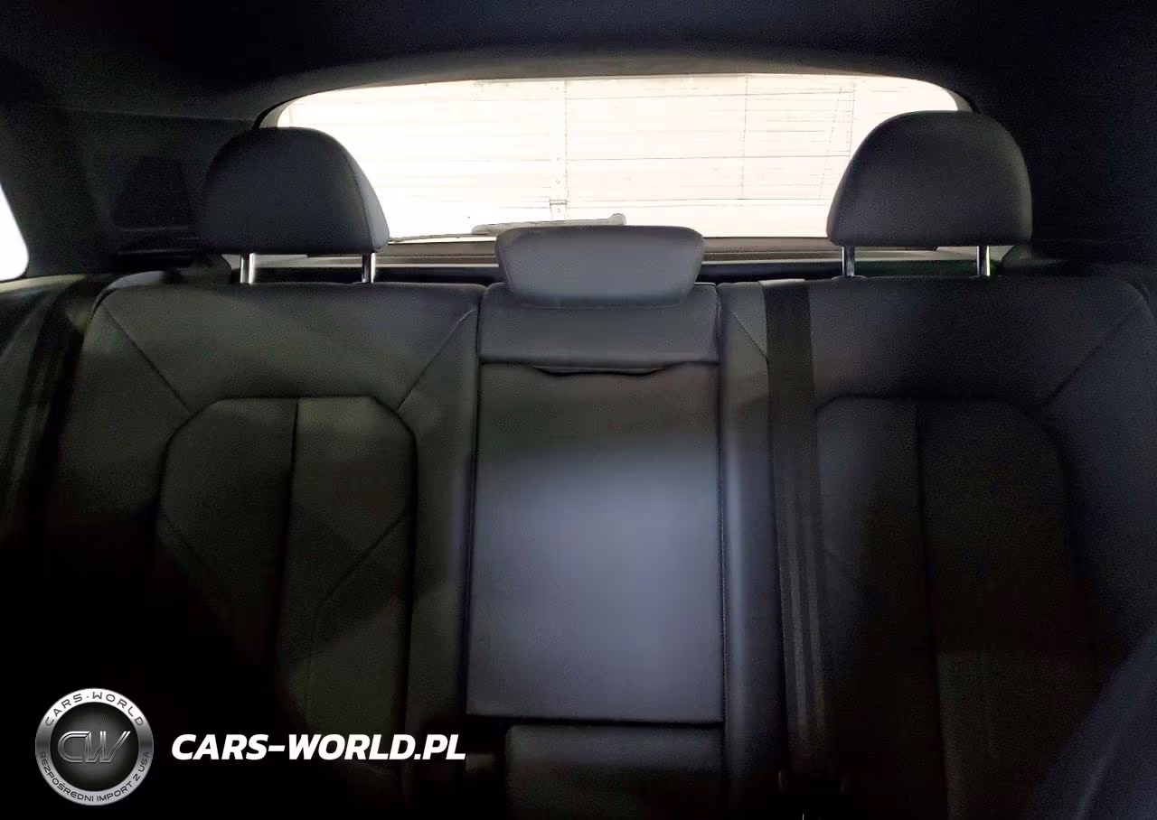 2020 Audi Q3 VIN:WA1DECF30L1046328 - 10